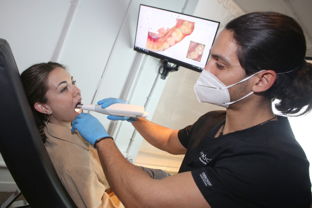 Escáner intraoral