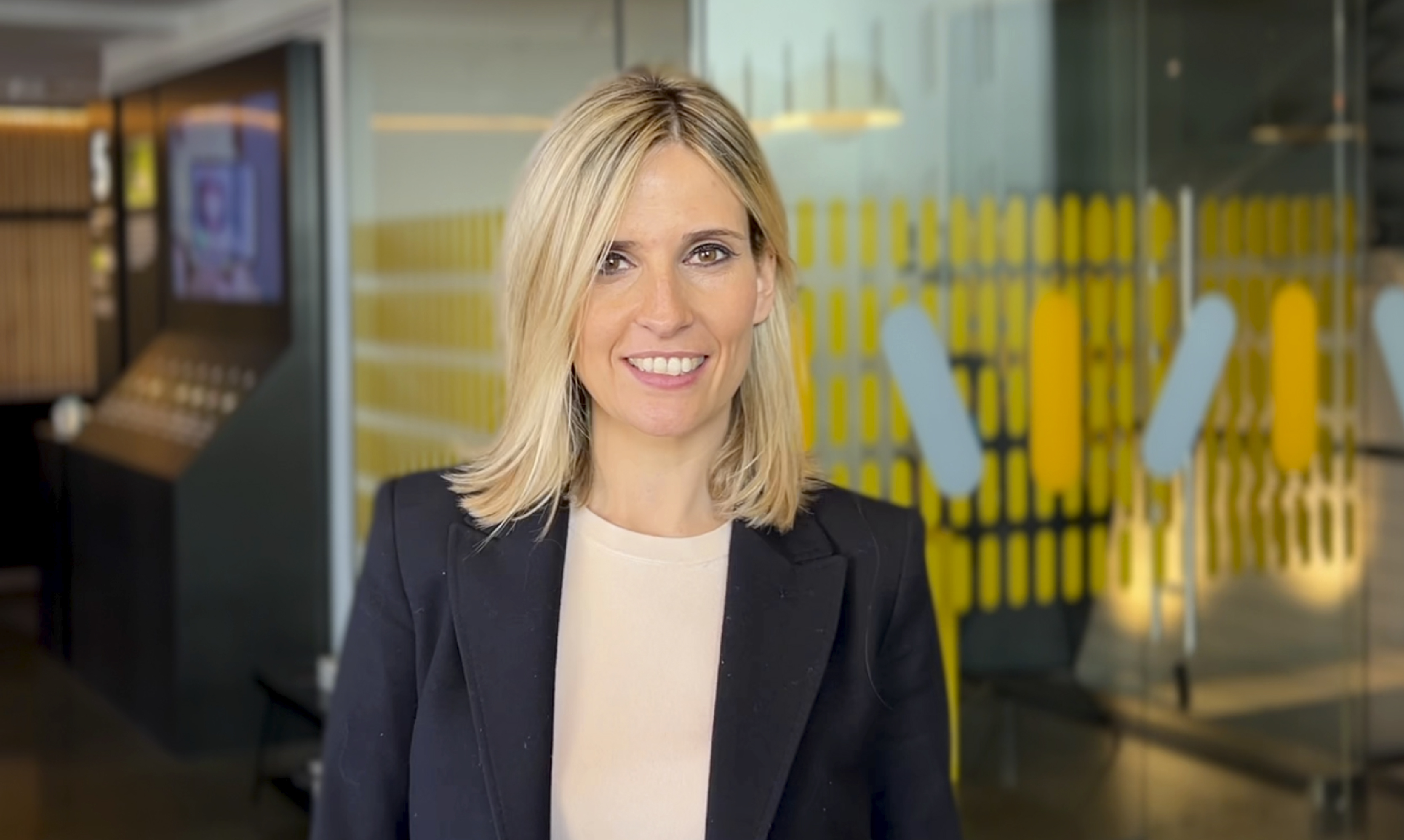 Mujer sonriendo
